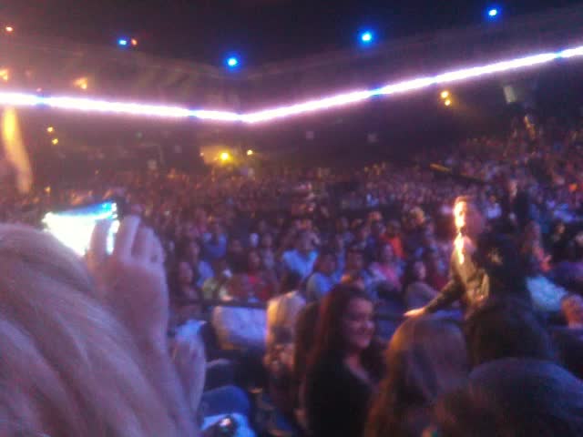 SCOTT-AS-PROFESSIONAL-SIMON-COWELL-X-FACTOR-AUDIENCE-MEMBER.mp4